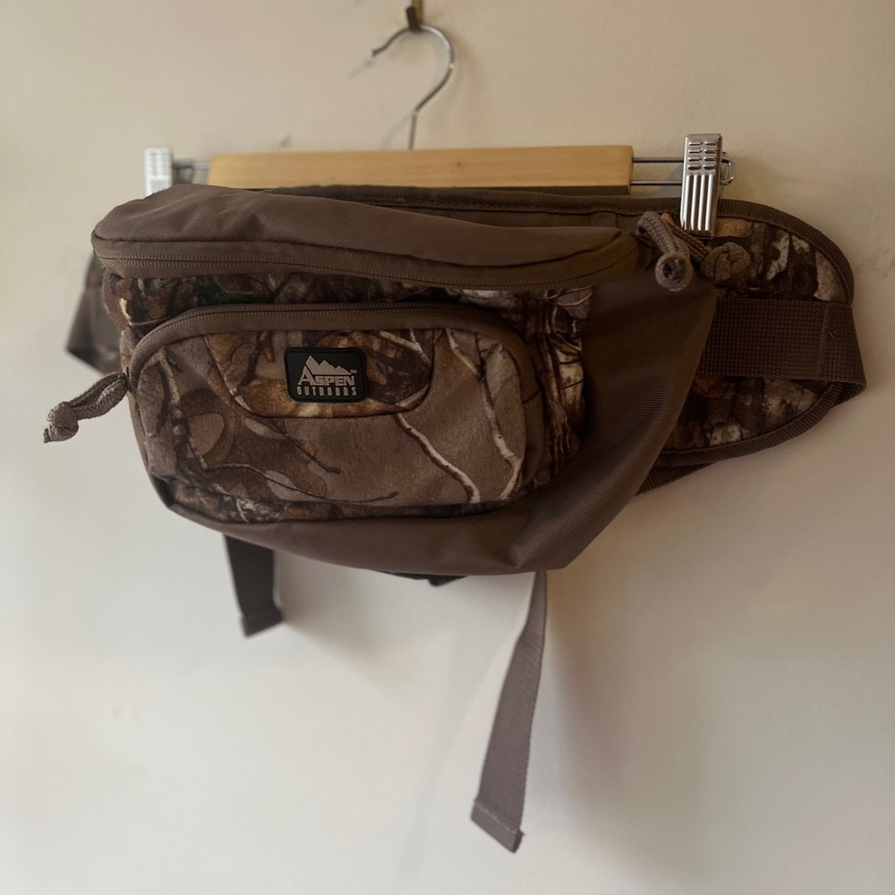 Aspen Outdoors Camo Waist Bag